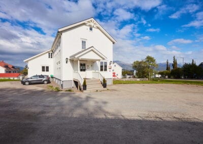 Bilde av bygning med hybler på Sortland