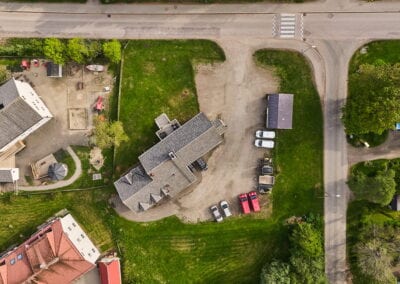 Oversiktsbilde av bygning med hybler på Sortland