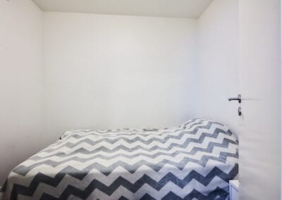 Bilde av et soverom med dobbeltseng