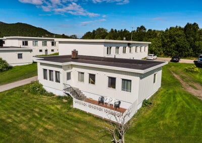 Oversiktsbilde av bygning med hybler på Stokmarknes